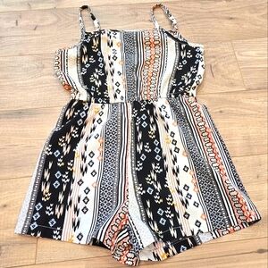 Girls‎ Summer Striped Geometric Tribal print adjustable straps romper size 5 EUC